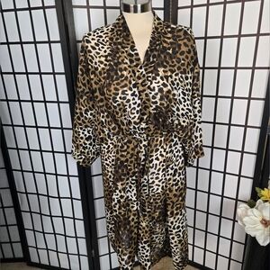 Secret Treasures Leaopard Print Sheer Lightweight Robe